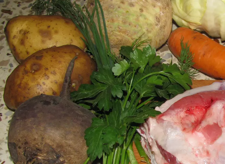 Ингредиенты для борща